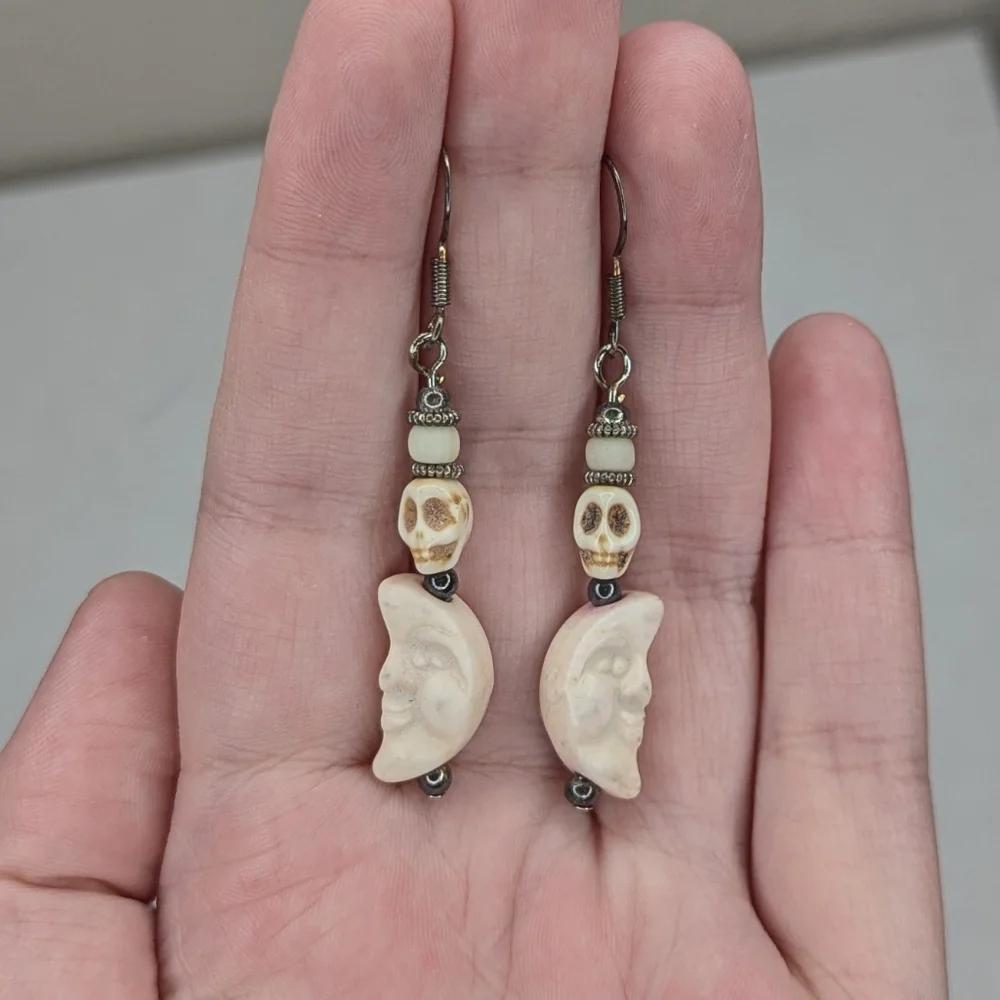 Skull and Moon Earrings - Picture 8 of 9